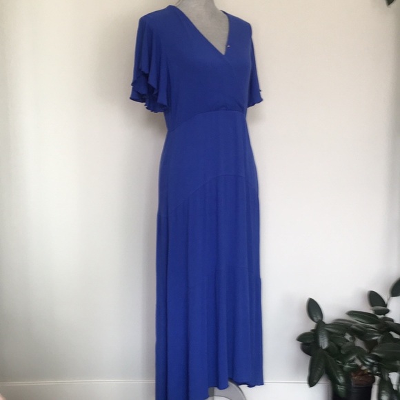 Gauze Flutter Sleeve V-Neck Hi-lo Hem Maxi Dress ๐ - Picture 10 of 10